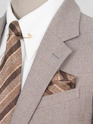 Bộ Suit Nâu Nhạt Hoạ Tiết Kẻ Classic Fit TGS382